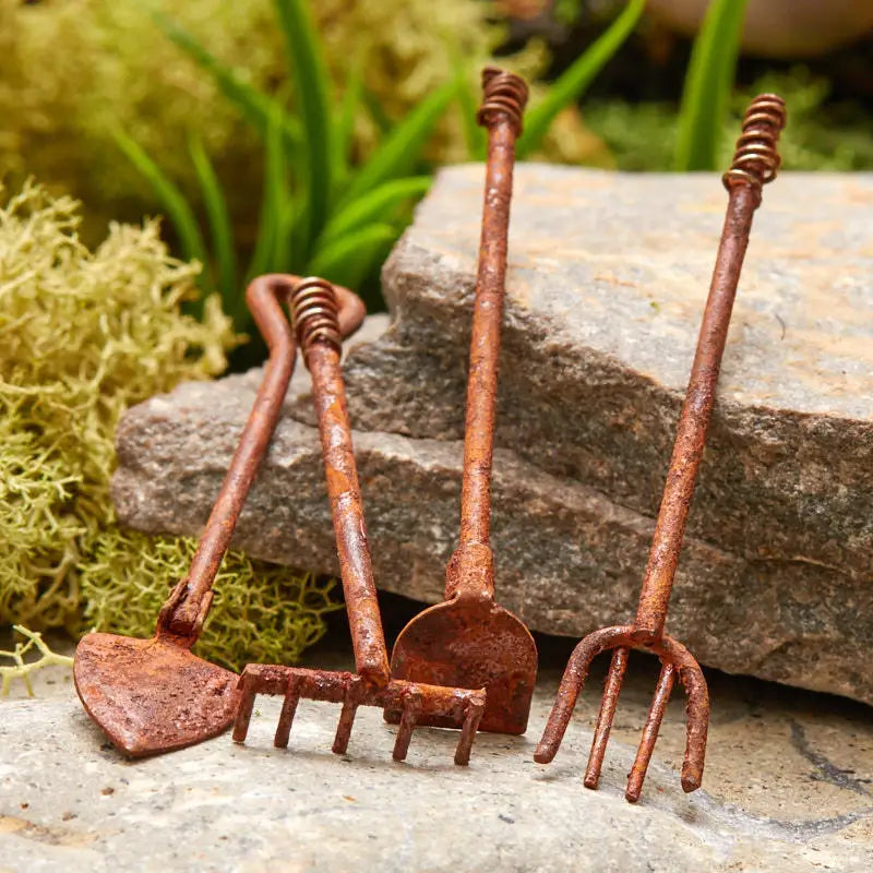 Set of 4pcs Miniature Garden Tools Rusty Metal Crafts Pixies Gnomes Gardening Rusted Tool Set Fairy Garden Accessories Ornaments